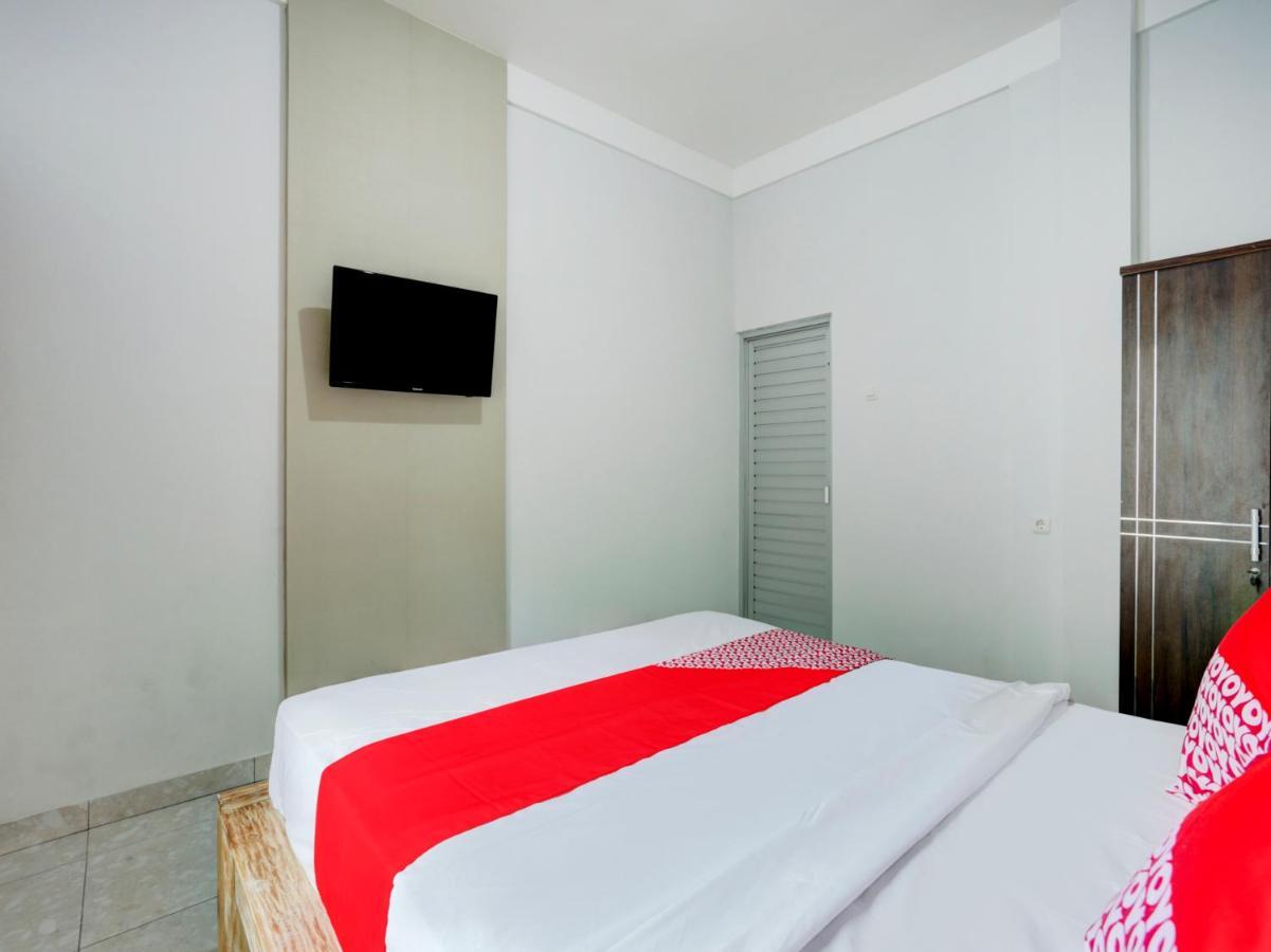 OYO 90756 Melasti Hills Room&Cafe Ungasan Exteriör bild
